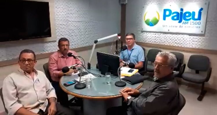 Prefeito Djalma Alves, Zeinha Torres, Lino Morais e Nill Junior no Debate das Dez na Rádio Pajeú – Foto: Reprodução