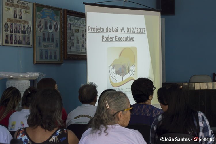Audiência sobre adequação do código tributário em Solidão