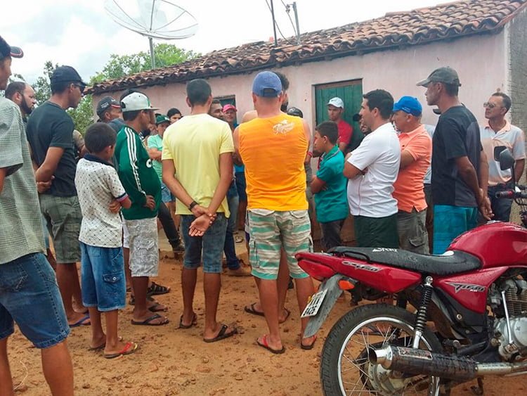H.J foi atingida com três golpes na região torácica e um na cabeça – Foto: Blog Cauê Rodrigues/ Reprodução