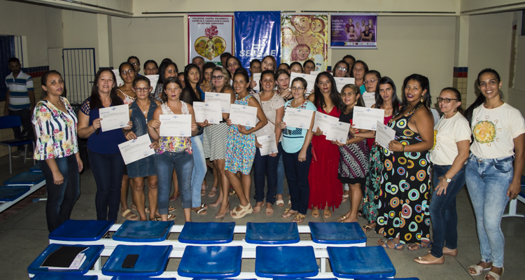 Entrega de certificados do curso de empreendedorismo para mulheres em Solidão – Foto: João Santos/ S1 Notícias