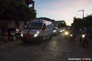 Cerimônia de entrega ambulância modelo semi UTI em Solidão