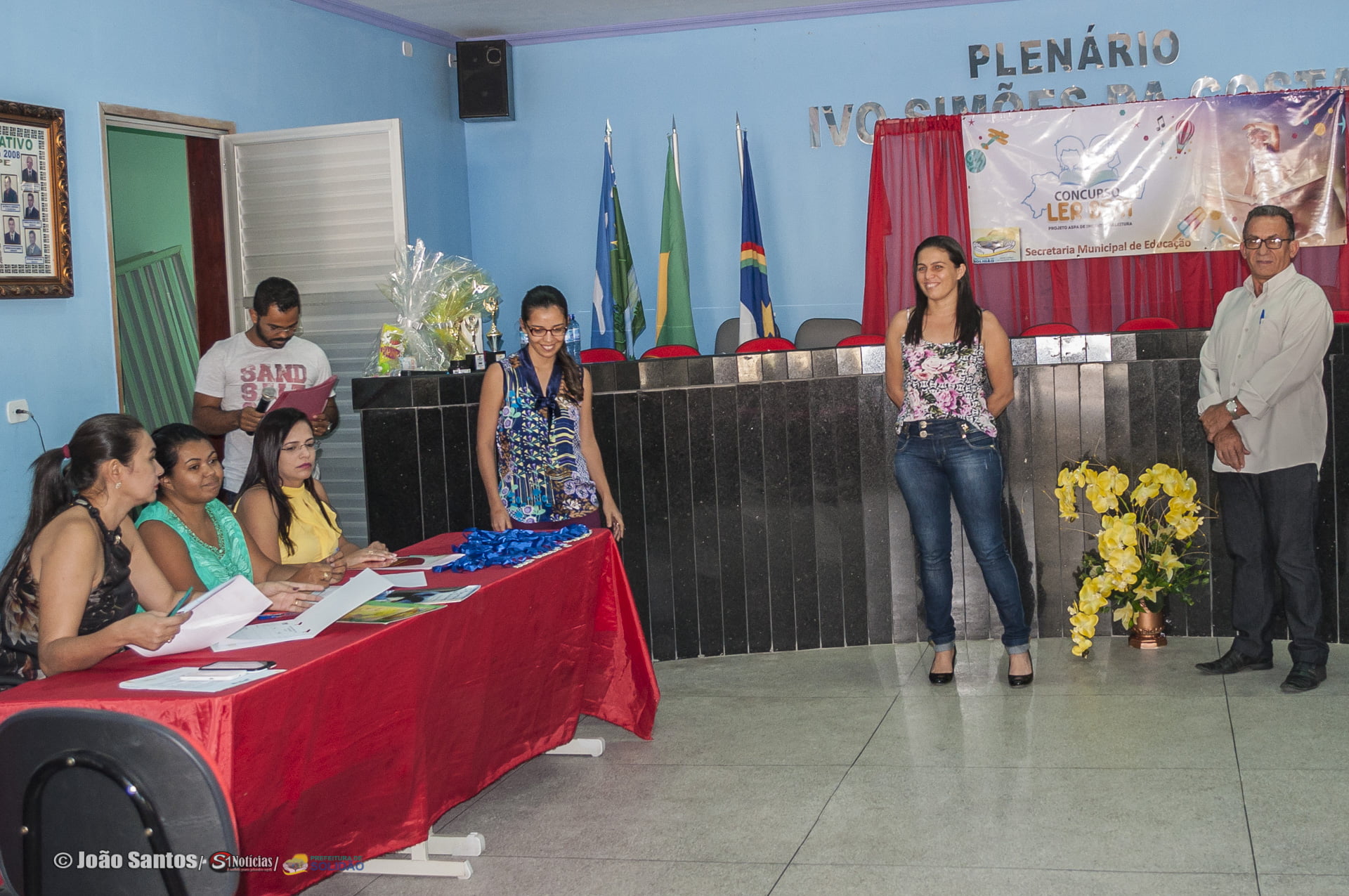 Aparecida Ramos Sec. Educação e Djalma Alves durante Curso Ler Bem fase municipal