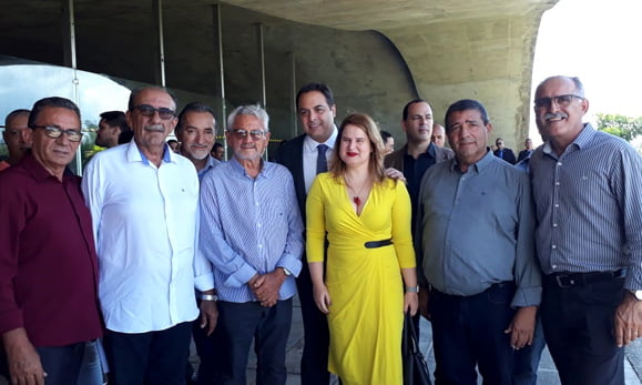 Prefeito Djalma Alves prestigia lançamento do 13º do Bolsa Família