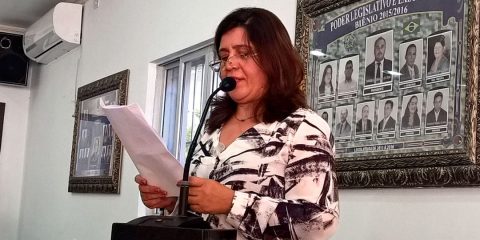 Ex-Prefeita Cida Oliveira na Câmara de Vereadores – Foto: Girleno Veras