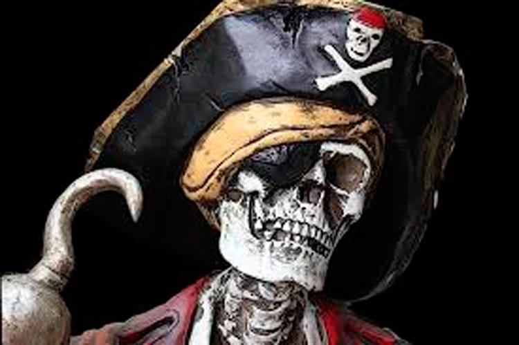 Você sabe por que os piratas usavam tapa-olhos?