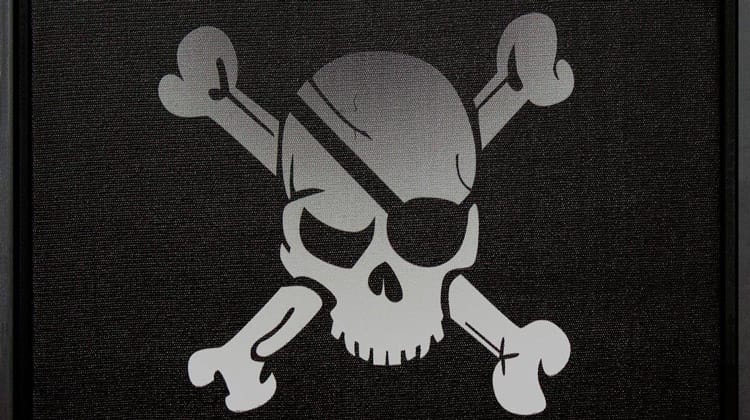 Você sabe por que os piratas usavam tapa-olhos?