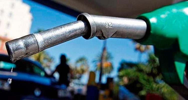Petrobras aumenta preço da gasolina em 3,5%