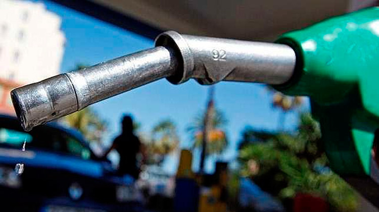 Petrobras aumenta preço da gasolina em 3,5%