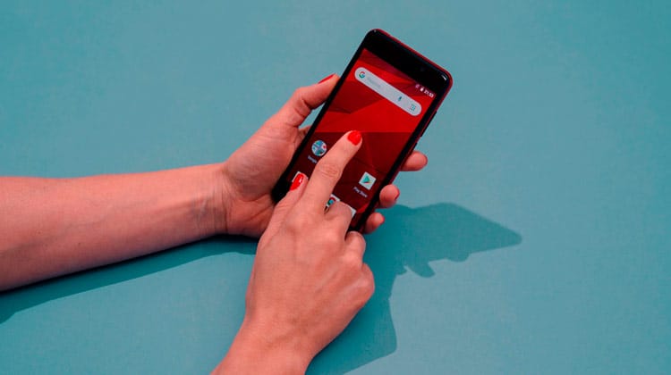 Operadoras vão bloquear celulares pré-pagos com cadastros desatualizados