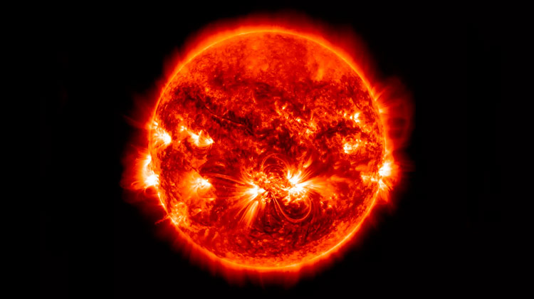 Sol se prepara para novo ciclo com chance de mais erupções que podem afetar a Terra