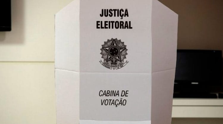 Juízes podem assumir prefeituras se eleições forem adiadas