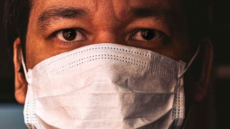 O que significa a esplosão de mortes no Brasil em 24h