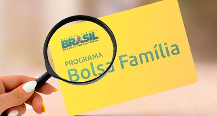 Governo suspende atualização do cadastro de beneficiários do Bolsa Família
