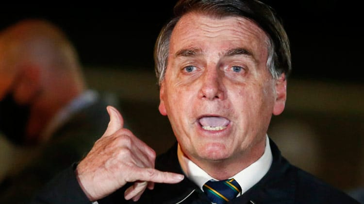 Tribunal Penal Internacional vai analisar denúncia contra Bolsonaro