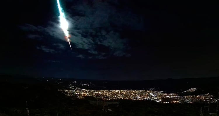 Meteoro corta o sertão a 72 mil km por hora