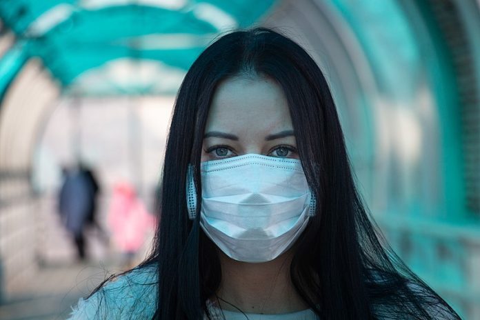 Covid-19: imagem mostra como as máscaras protegem do vírus