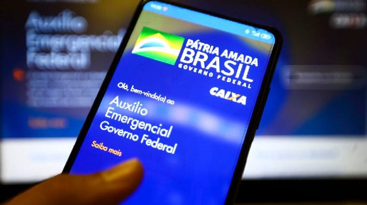 Caixa credita auxílio emergencial para nascidos em julho nesta quarta-feira (12)