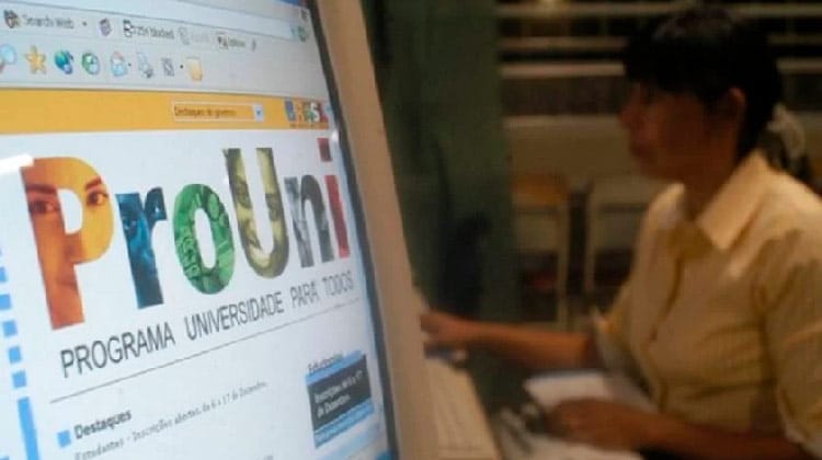 Termina hoje prazo para inscrição na lista de espera do Prouni