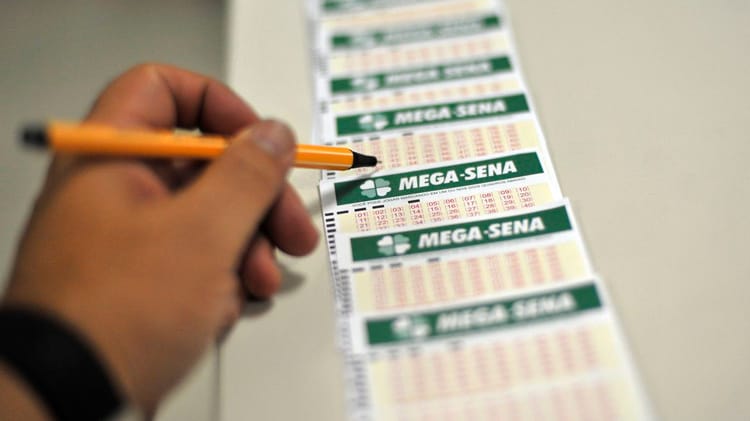 Mega-Sena acumula e pagará R$ 75 milhões no sábado (21)