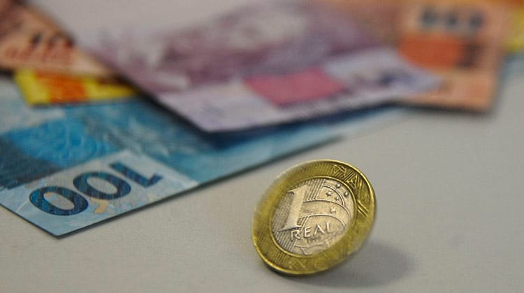 Auxílio emergencial chega ao fim; última parcela será depositada hoje