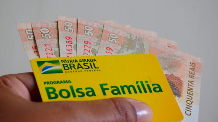 Bolsa Família começa calendário 2021 sem auxílio emergencial