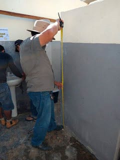 Prefeito Djalma Alves acompanha andamento de reforma da Escola Antônio Gomes