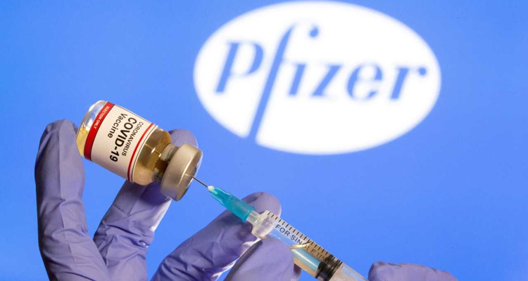 Pernambuco recebe 46,8 mil vacinas da Pfizer contra a Covid-19