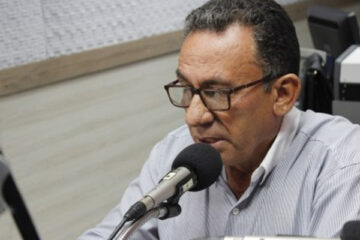 Prefeito Djalma Alves de Solidão foi entrevistado na Rádio Pajeú; ouça e assista