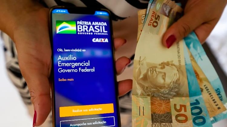 Caixa paga hoje auxílio emergencial a nascidos em junho