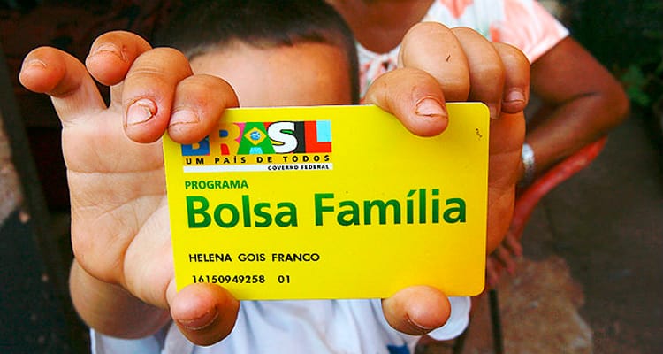 Folga no teto poderá beneficiar até 17 mi com novo Bolsa Família