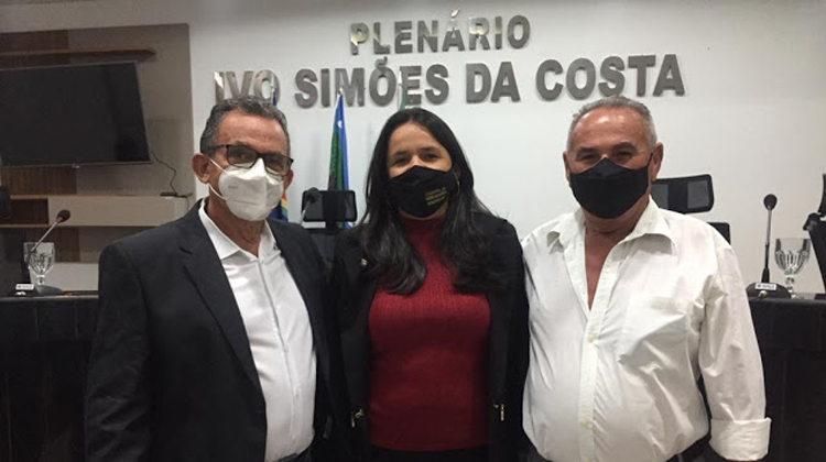 Vereador da oposição adere ao grupo do prefeito Djalma Alves