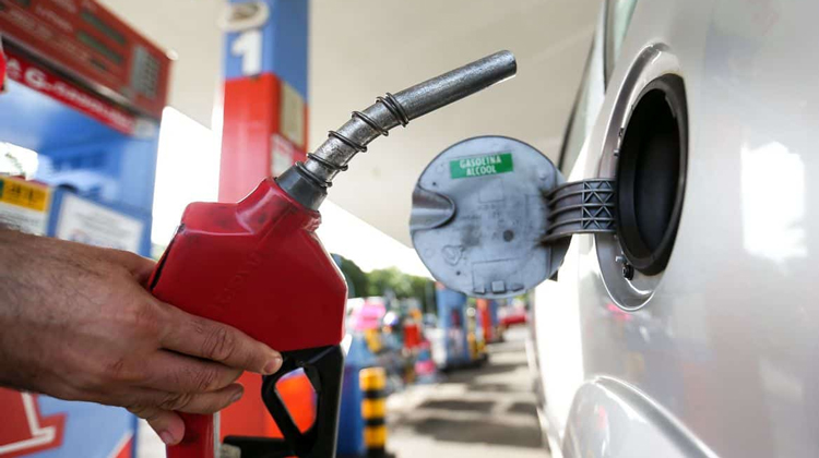 Petrobras sobe preço da gasolina nesta quinta-feira