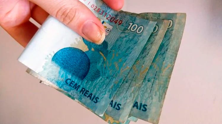 Caixa paga auxílio emergencial a nascidos em janeiro