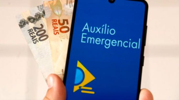 Caixa paga auxílio emergencial a nascidos em outubro