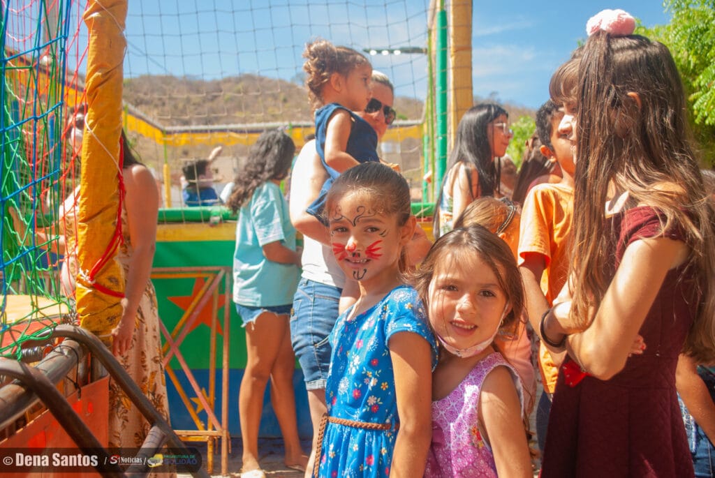 Djalma Alves promoveu manhã de lazer para as crianças em parque