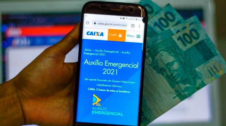 Nascidos em fevereiro e março podem sacar auxílio emergencial