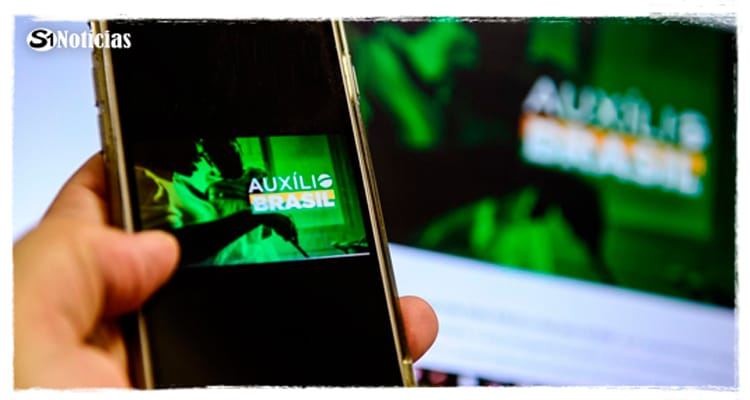 Beneficiários do Auxílio Brasil com NIS final 4 recebem nesta quarta