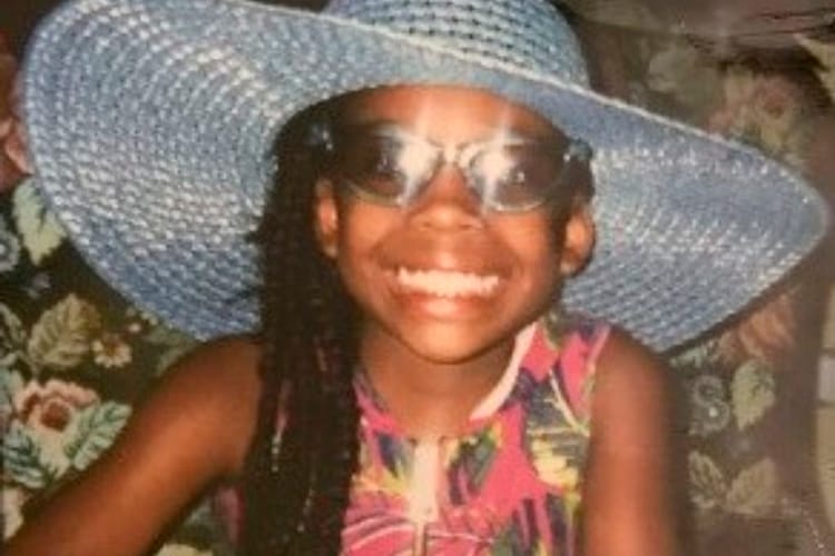 Menina de 10 anos morre ao prender respiração em desafio do TikTok