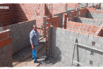 Prefeito Djalma Alves inspeciona obras de construção da Secretaria Municipal de Saúde