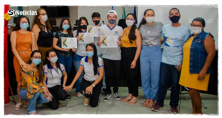 Programa saúde na escola fez entrega e premiação do primeiro concurso de redação