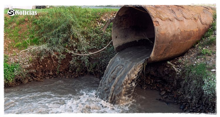 Feto é encontrado por funcionário em rede de esgoto