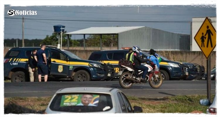 Rodovias ainda têm seis pontos de bloqueio nesta segunda-feira, diz PRF