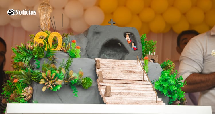 Abertura Sob a Chuva: Solidão Inicia com Bravura as Comemorações dos seus 60 Anos