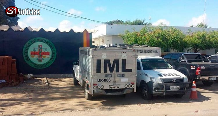 Pai esfaqueia filho após briga por conta de um celular no Sertão do Estado