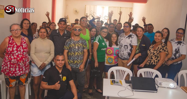 Secretaria de Cultura de Solidão realiza reunião com artistas e grupos culturais