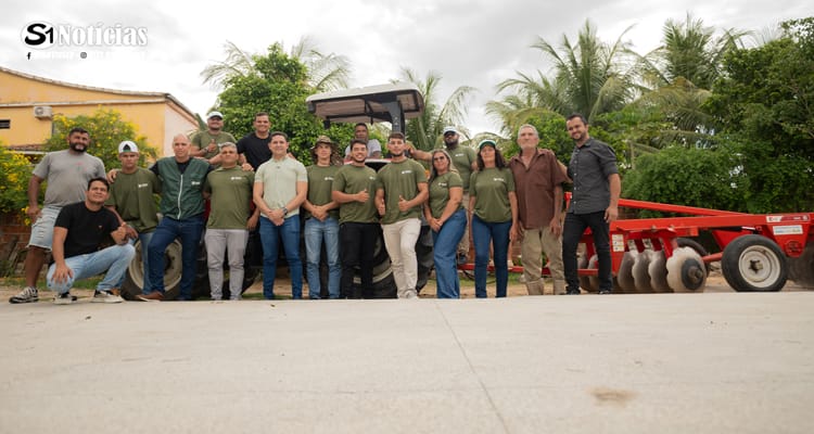 Curso de Tratores Agrícolas capacita trabalhadores de Solidão