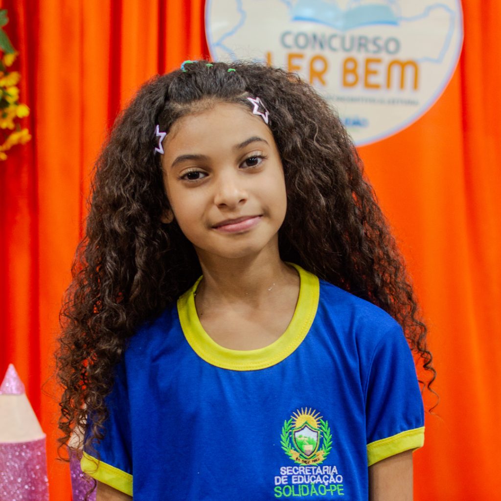 Maria Clara Brasil Furtado de Oliveira venceu a etapa municipal do Ler Bem 2026 em Solidão.