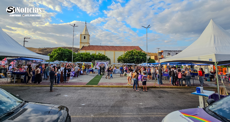 2ª Feira de Mulheres reúne grande público e marca reinauguração da Coordenadoria da Mulher em Solidão