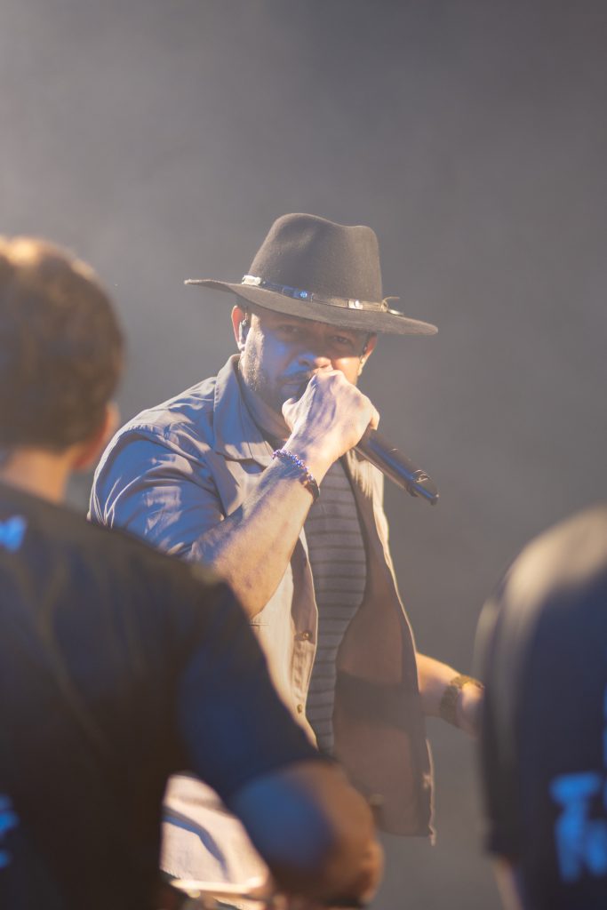 Zé Macedo & Forró Bom durante festa no Sítio Caldeirão Grande em Solidão